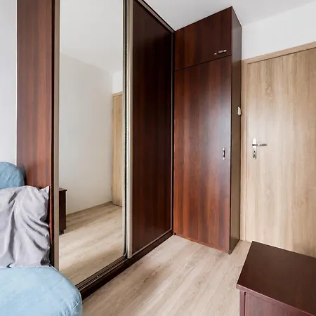 Osiedle Kosmonautow Homely By Bookinghost Апартаменты Познань